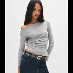 Pull&Bear grey off shoulder long sleeve top